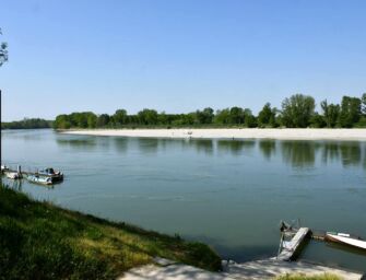 Il fiume Po in crisi per il caldo anomalo e la scarsità di piogge: avanza il cuneo salino