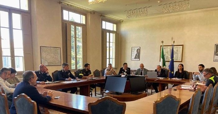 Una riunione del Comitato provinciale per l’ordine e la sicurezza pubblica di Reggio Emilia