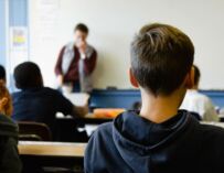 Bullismo su studente con disabilità nel Modenese, indagati due ragazzi di 16 anni
