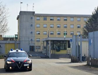 Gualtieri, uomo di 33 anni arrestato per violenza sessuale, furto e ricettazione
