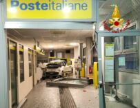 Rubano la cassaforte alle Poste di Rubiera: due in arresto, è caccia agli altri della banda