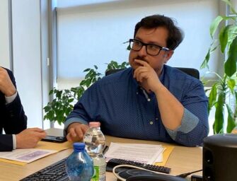 Hellwatt, scontro senza fine. Fratelli d’Italia: “Milani porta documenti, De Franco insulti”