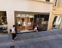 Reggio. Centro storico, prosegue l’agonia: chiude anche Liu Jo in via Emilia