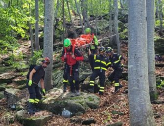 Ha un malore sul sentiero verso il Lago Verde, morto fungaiolo reggiano di 84 anni