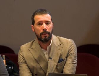 Hellwatt, Milani contro tutti: C.Volo, Pd, i sospetti sul prefetto. E a Massari: “Dimettiti”