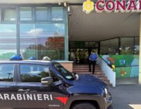Albinea, ruba Parmigiano e salumi due volte in un’ora nello stesso supermercato