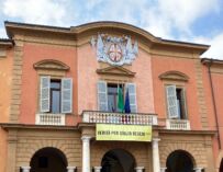 Sentenza Regeni, Forza Italia: “Ora togliere lo striscione dal municipio di Reggio”