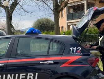 Castelnovo Sotto, continua a perseguitare le vicine: scatta il divieto di dimora in provincia