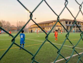 Reggio, il Csi multa due squadre di calcio a 7 per la maglia numero 88: “Simbolo nazista”