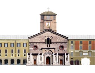 Reggio, in piazza Prampolini prosegue il restauro delle facciate dei palazzi della diocesi