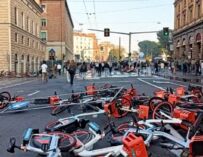 Disordini al corteo di Bologna, convalidati gli arresti dei quattro minorenni