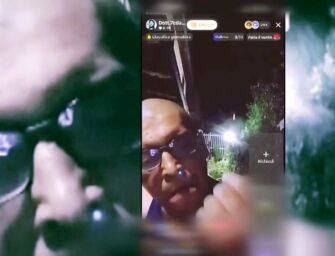 “Le donne devono portare il velo”, insulti e minacce in un video su TikTok: denunciato